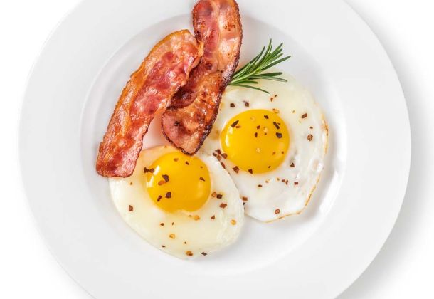 breakfast_overhead